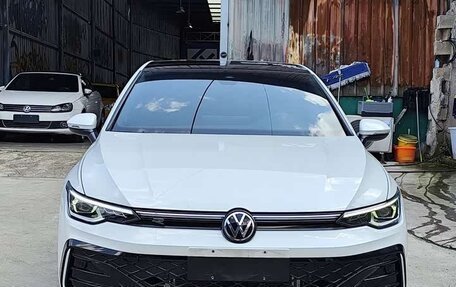Volkswagen Golf VIII, 2025 год, 2 360 000 рублей, 2 фотография