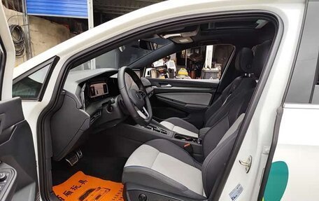 Volkswagen Golf VIII, 2025 год, 2 360 000 рублей, 7 фотография