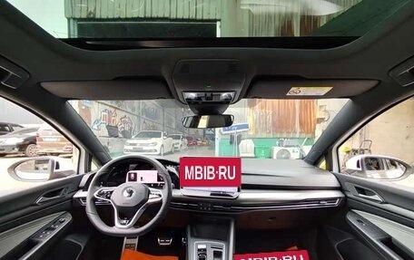 Volkswagen Golf VIII, 2025 год, 2 360 000 рублей, 6 фотография