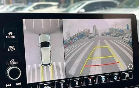 Honda Vezel, 2023 год, 1 860 002 рублей, 12 фотография