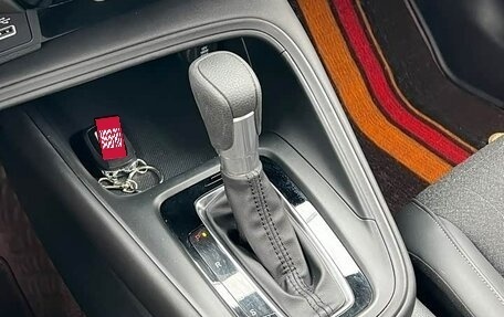 Honda Vezel, 2023 год, 1 860 002 рублей, 6 фотография