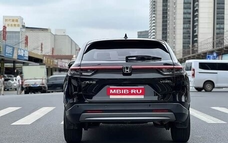 Honda Vezel, 2023 год, 1 860 002 рублей, 2 фотография