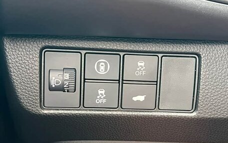Honda Vezel, 2023 год, 1 860 002 рублей, 17 фотография