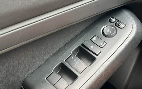 Honda Vezel, 2023 год, 1 860 002 рублей, 18 фотография