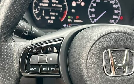Honda Vezel, 2023 год, 1 860 002 рублей, 16 фотография