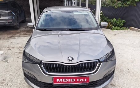 Skoda Rapid II, 2021 год, 1 660 000 рублей, 1 фотография