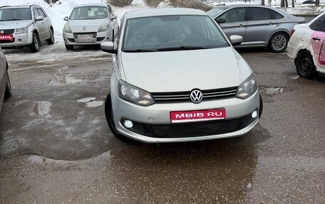 Volkswagen Polo VI (EU Market), 2012 год, 630 000 рублей, 1 фотография