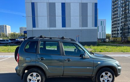 Chevrolet Niva I рестайлинг, 2011 год, 338 000 рублей, 4 фотография