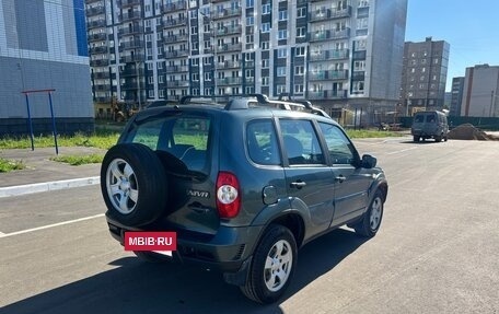 Chevrolet Niva I рестайлинг, 2011 год, 338 000 рублей, 5 фотография
