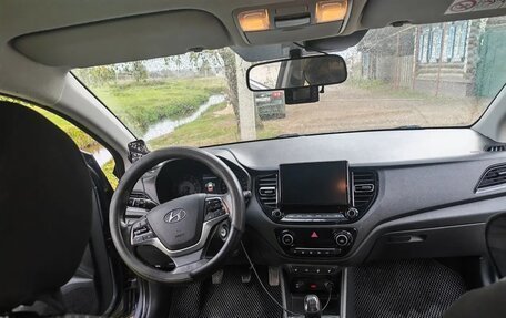Hyundai Solaris II рестайлинг, 2022 год, 1 650 000 рублей, 10 фотография