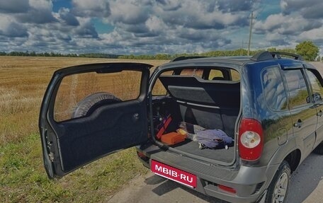 Chevrolet Niva I рестайлинг, 2012 год, 520 000 рублей, 8 фотография
