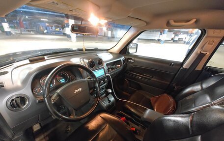Jeep Liberty (Patriot), 2010 год, 650 000 рублей, 7 фотография
