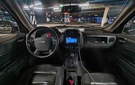 Jeep Liberty (Patriot), 2010 год, 650 000 рублей, 9 фотография