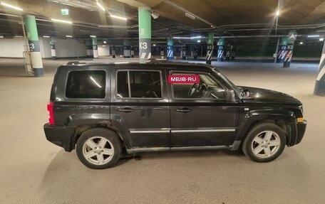 Jeep Liberty (Patriot), 2010 год, 650 000 рублей, 5 фотография