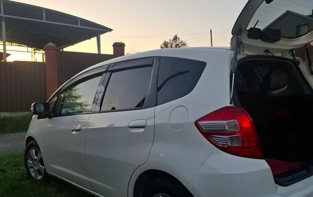 Honda Fit III, 2008 год, 460 000 рублей, 13 фотография