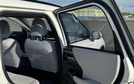 Mitsubishi Outlander, 2022 год, 3 500 000 рублей, 10 фотография