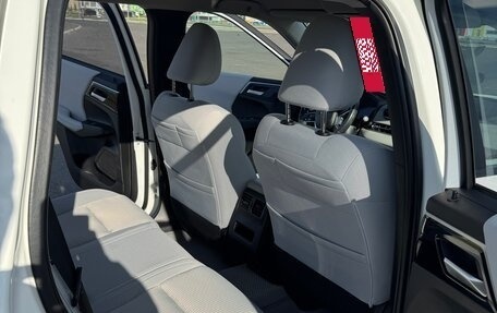 Mitsubishi Outlander, 2022 год, 3 500 000 рублей, 9 фотография