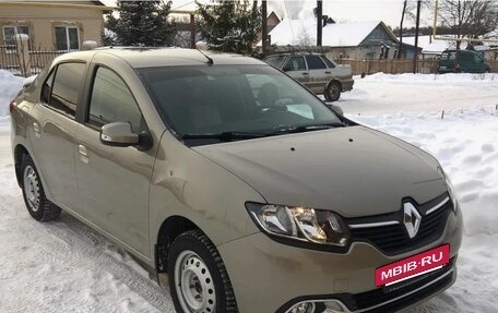 Renault Logan II, 2017 год, 790 000 рублей, 8 фотография