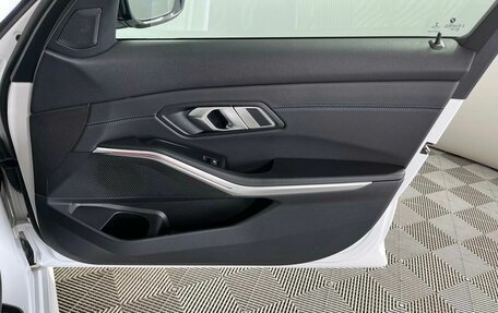 BMW 3 серия, 2021 год, 3 899 000 рублей, 31 фотография