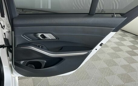 BMW 3 серия, 2021 год, 3 899 000 рублей, 26 фотография