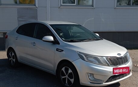 KIA Rio III рестайлинг, 2013 год, 570 000 рублей, 3 фотография