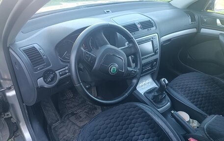 Skoda Octavia, 2012 год, 800 000 рублей, 2 фотография