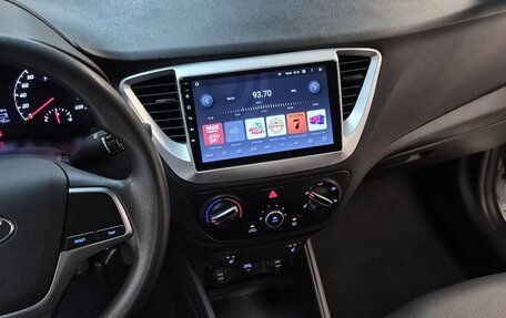 Hyundai Solaris II рестайлинг, 2020 год, 1 449 000 рублей, 14 фотография