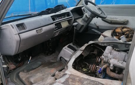 Nissan Vanette II, 1983 год, 95 000 рублей, 5 фотография