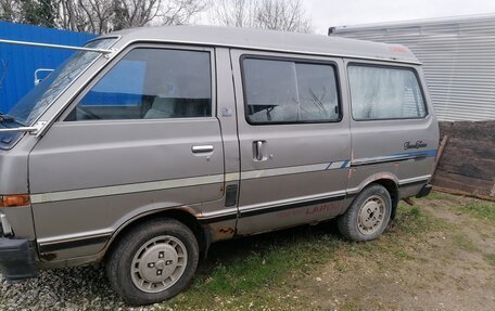 Nissan Vanette II, 1983 год, 95 000 рублей, 3 фотография