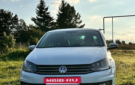 Volkswagen Polo VI (EU Market), 2018 год, 950 000 рублей, 2 фотография
