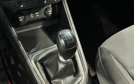Hyundai Solaris II рестайлинг, 2017 год, 1 177 000 рублей, 21 фотография