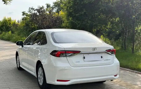 Toyota Corolla, 2023 год, 1 600 000 рублей, 8 фотография