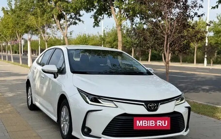 Toyota Corolla, 2023 год, 1 600 000 рублей, 4 фотография