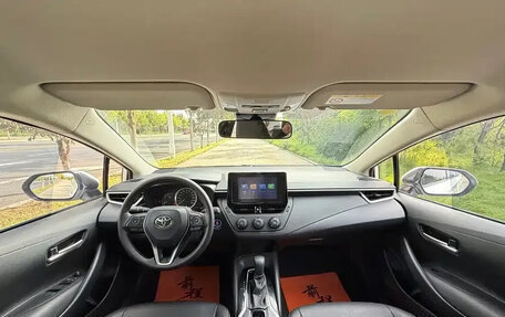 Toyota Corolla, 2023 год, 1 600 000 рублей, 10 фотография