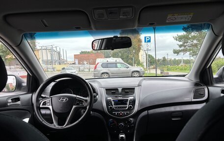 Hyundai Solaris II рестайлинг, 2015 год, 720 000 рублей, 18 фотография