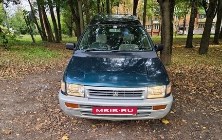 Mitsubishi Chariot III, 1996 год, 95 000 рублей, 3 фотография