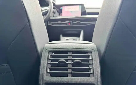 Volkswagen Golf VIII, 2023 год, 1 900 000 рублей, 19 фотография
