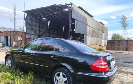 Mercedes-Benz E-Класс, 2002 год, 520 000 рублей, 8 фотография