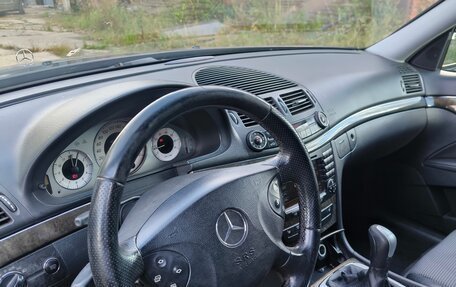 Mercedes-Benz E-Класс, 2002 год, 520 000 рублей, 12 фотография