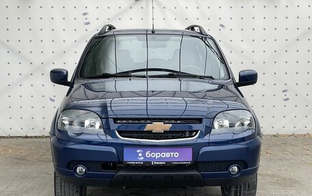 Chevrolet Niva I рестайлинг, 2018 год, 895 000 рублей, 3 фотография
