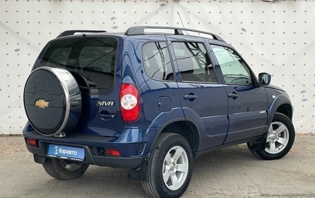 Chevrolet Niva I рестайлинг, 2018 год, 895 000 рублей, 4 фотография