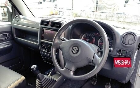 Suzuki Jimny, 2012 год, 1 127 000 рублей, 27 фотография