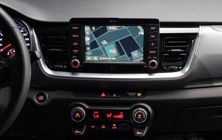 KIA Stonic, 2019 год, 1 300 000 рублей, 14 фотография