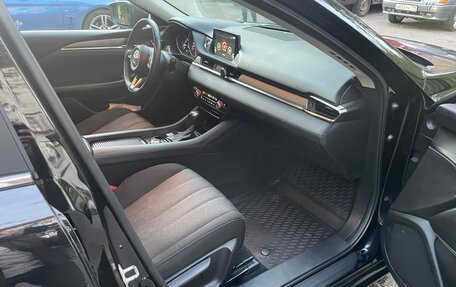 Mazda 6, 2020 год, 2 350 000 рублей, 16 фотография