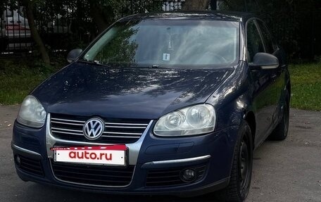 Volkswagen Jetta VI, 2008 год, 269 000 рублей, 2 фотография
