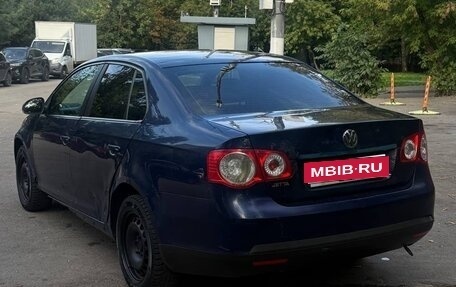 Volkswagen Jetta VI, 2008 год, 269 000 рублей, 4 фотография