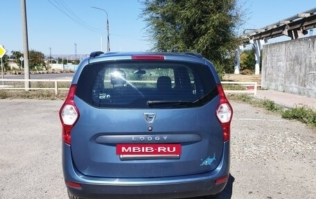 Dacia Lodgy, 2014 год, 1 100 000 рублей, 2 фотография
