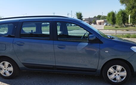 Dacia Lodgy, 2014 год, 1 100 000 рублей, 4 фотография