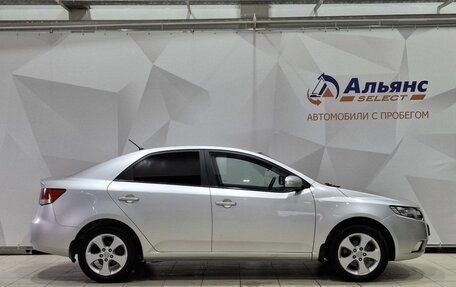 KIA Cerato III, 2010 год, 890 000 рублей, 2 фотография