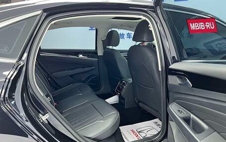 Volkswagen Passat B8 рестайлинг, 2022 год, 1 657 000 рублей, 9 фотография